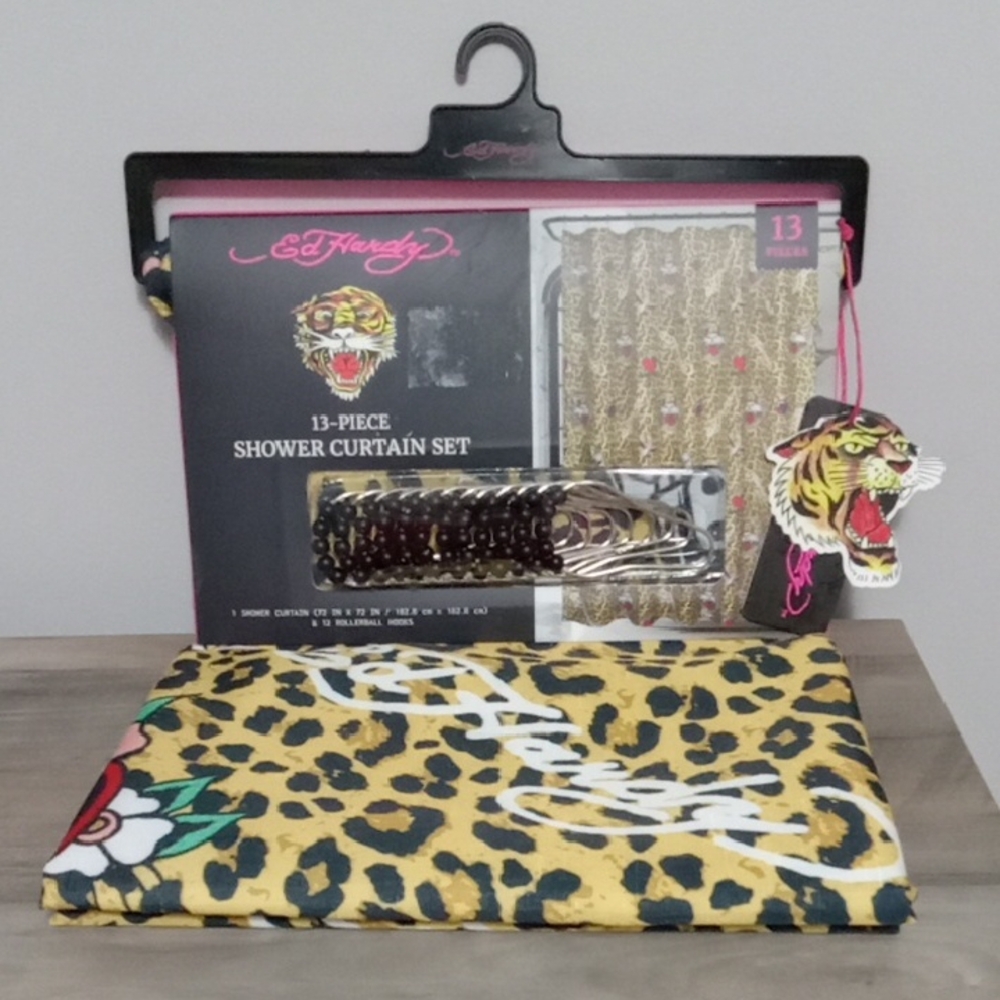 Ed Hardy Shower Curtain Set